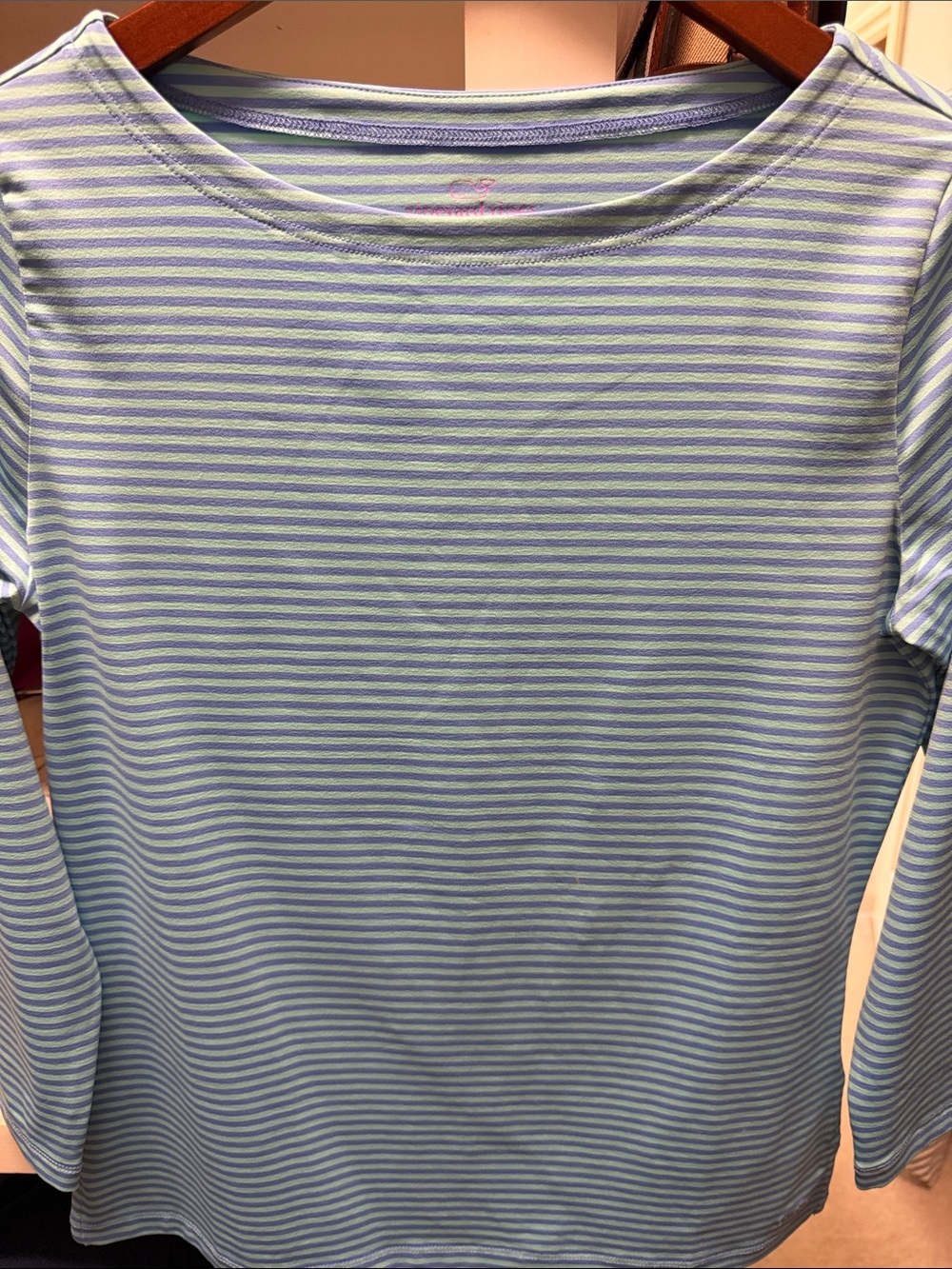 Vineyard Vines Sankaty women’s Short Sleeve Striped Tee in aqua & Columbia blue